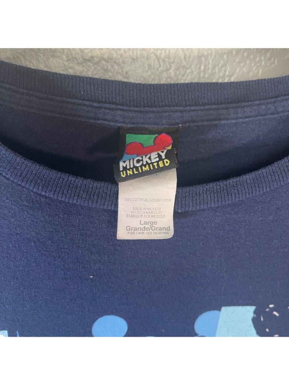 Mickey Unlimited Mens T-Shirt Navy Size Large 100% Cotton Graphic Print Short Sl - Picture 4 of 6